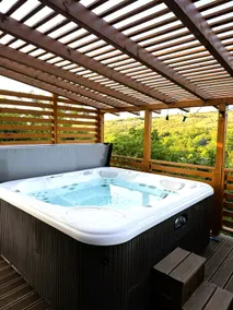 H25 Guesthouse - Image 2