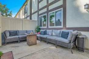 Disneyland Group Stay | 2 Homes in one in Tustin - Image 4