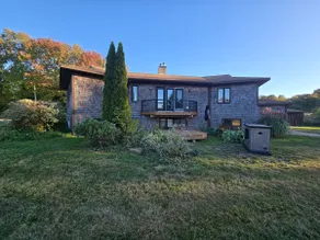 Highland House | Wolfville Wine Country | Sleeps 8 - Image 3