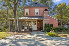 Heather's Hideaway - Image 2