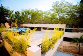 Noble Nest Apartment - Image 5