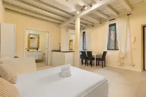 Junior Suite Milano- Quiet and Comfort - Image 2