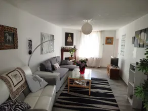 Quiet house near city center - Image 2