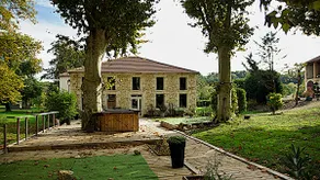 Exceptional estate – 15-person gîte with pool - Image 5