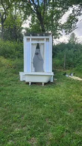 Primitive off grid cabin for couples - Image 3