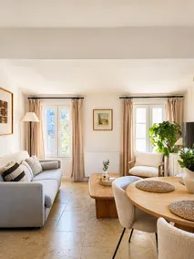 House in Gassin near Saint-Tropez, with rooftop - Image 2