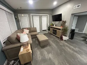 Belleville getaway - Image 4