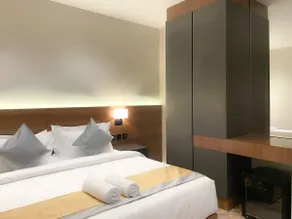 Queen room in Olaya neighborhood - Image 5