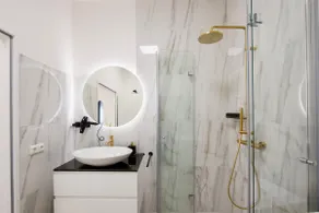 Cozy and modern: your temporary home! - Image 2