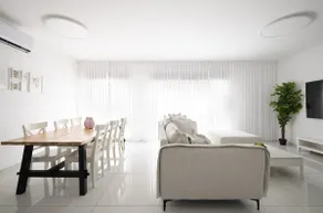 4BDR apt with jacuzzi in the heart of the city BY - Image 2