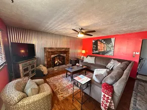 All-Season Lakeview Ranch – Relax or Adventure! - Image 4
