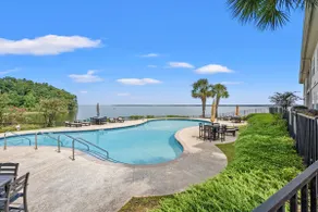 LuxuryGrndFloorCornerLakeViewPoolGolfFishBoatParks - Image 4