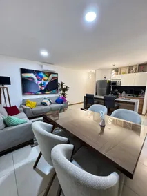 Live the experience - apartment, pool and gym - Image 4