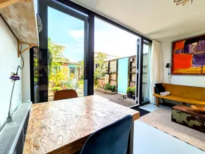 Private guest suite with garden in Amsterdam - Image 2