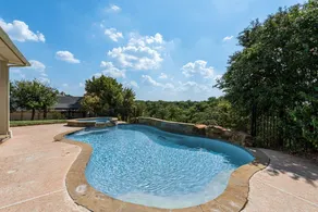 Vacay or stay-cay - let us help with your get away - Image 2