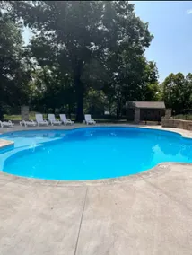 Serene Retreat 2BR 2BA/Sleeps 4/Pool/Hot tub - Image 2