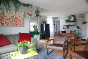 Trendy Treehouse– Modern Charm, Historic Heart 2BR - Image 5