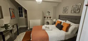2 Bed apartment in Windsor Town Centre. - Image 4