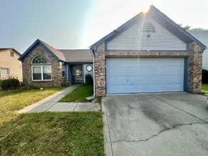 Peaceful Lakeview Home - Image 3