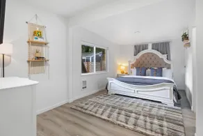 Cozy Cottage, Near Airport and downtown - Image 5