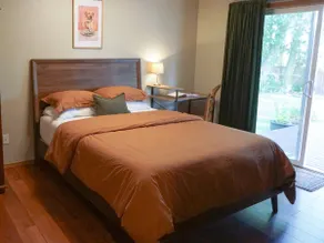 Walk to Beach & Pool • 2 King Beds • Fenced Yard - Image 5