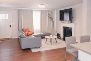 Luxury Newly Renovated 3BR 2BA| Family Fun - Image 2