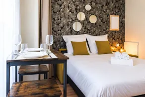 Saint-Martin/ Downtown/ Renovated /Fully equipped - Image 3