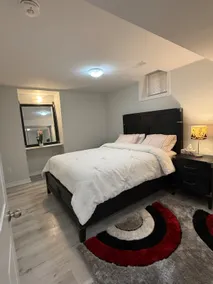 Super Clean Luxury 2 Bedroom APT Near YYZ Airport. - Image 5