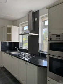 Oxford Detached Villa 5 Rooms Free Parking 4km from City Center - Image 3