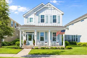 4BR Beaucoast | Walk to Pool + Downtown - Image 2