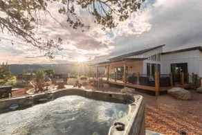 Star Dome Escape | Hot Tub • Climb Wall • EV - Image 3