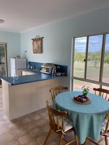 Coolamondah Country Cottage - Image 3