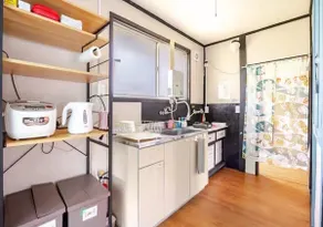 Entire house by the sea | 5 min walk | Pets welcome | Family friendly - Image 3