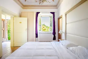 Villa with private pool for 12 guests: Urbania - Image 2