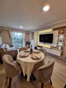 Cozy apartment overlooking Parque de las Aguas - Image 2