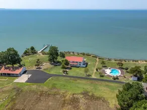 Chesapeake Bay Retreat - Image 2