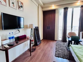PrimeStays Studio | Couples, Work & Travel Ready - Image 5
