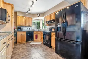 Rock Island Beach House - Image 3