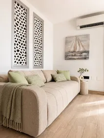 Seaside retreat with pool and views, Marbella - Image 2