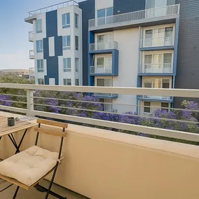 Atmospheric 1BR | Santa Monica Blvd | WeHo - Image 4
