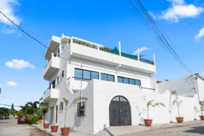 Poncho’s Villa with Private Pool! - Image 2