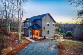 Brand-New +VIEWS! Hot Tub, Fire Table, Game Room ! - Image 5