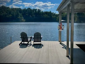 Scenic Stays- Lake Views, Fire Pit - Sleeps 8 - Image 5