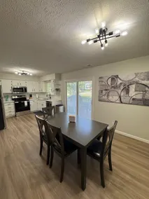 Serenity-2BR Retreat|2.5BA+Garage|Near Haymrkt/UNL - Image 2