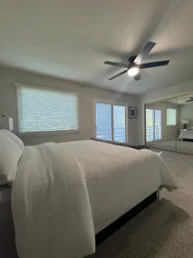 Serenity-2BR Retreat|2.5BA+Garage|Near Haymrkt/UNL - Image 3