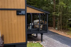 Bear Trails Retreat-Pocono Getaway Near Kalahari - Image 5