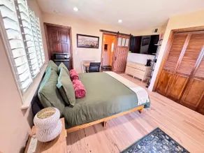 Scenic Studio with Panoramic Views of Morgan Hill - Image 2