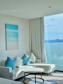 Luxury studio with sea view - Image 2