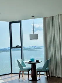 Luxury studio with sea view - Image 3