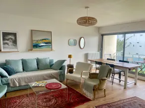 Bright accommodation close to the beach, parking and wifi - Image 2